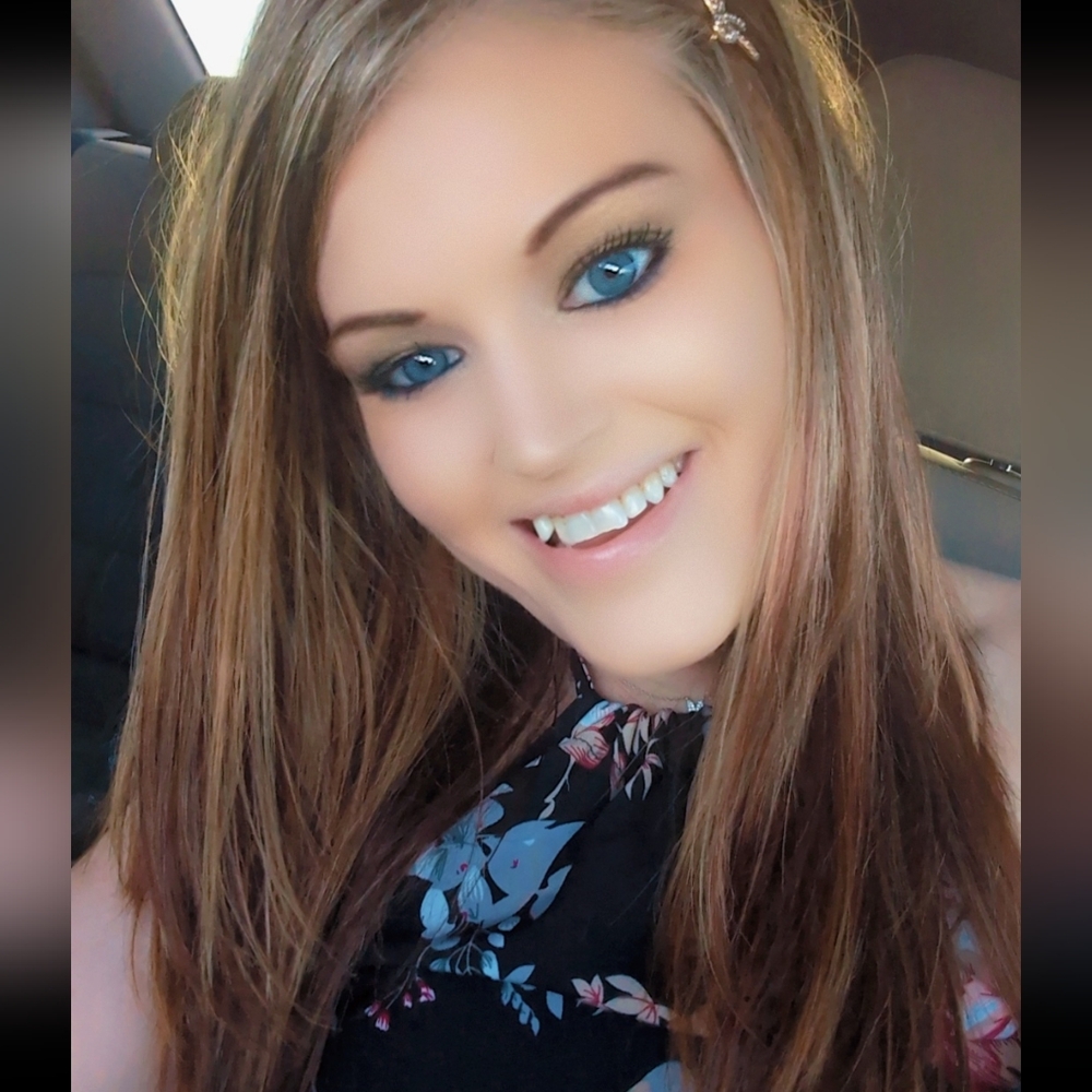 Meet your Posher, Melissa